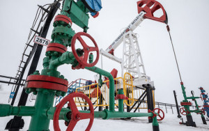 канада запретила импорт нефтепродуктов из России - фото - 1